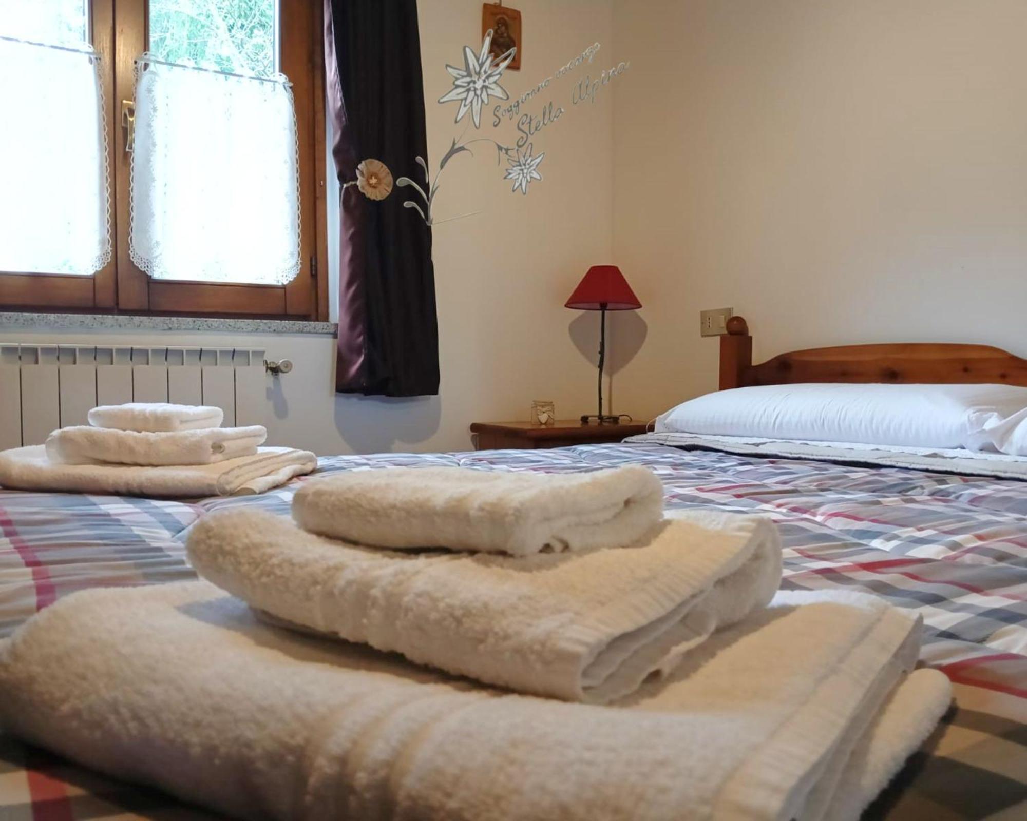 Soggiorno Vacanze Stella Alpina Temù Zimmer foto